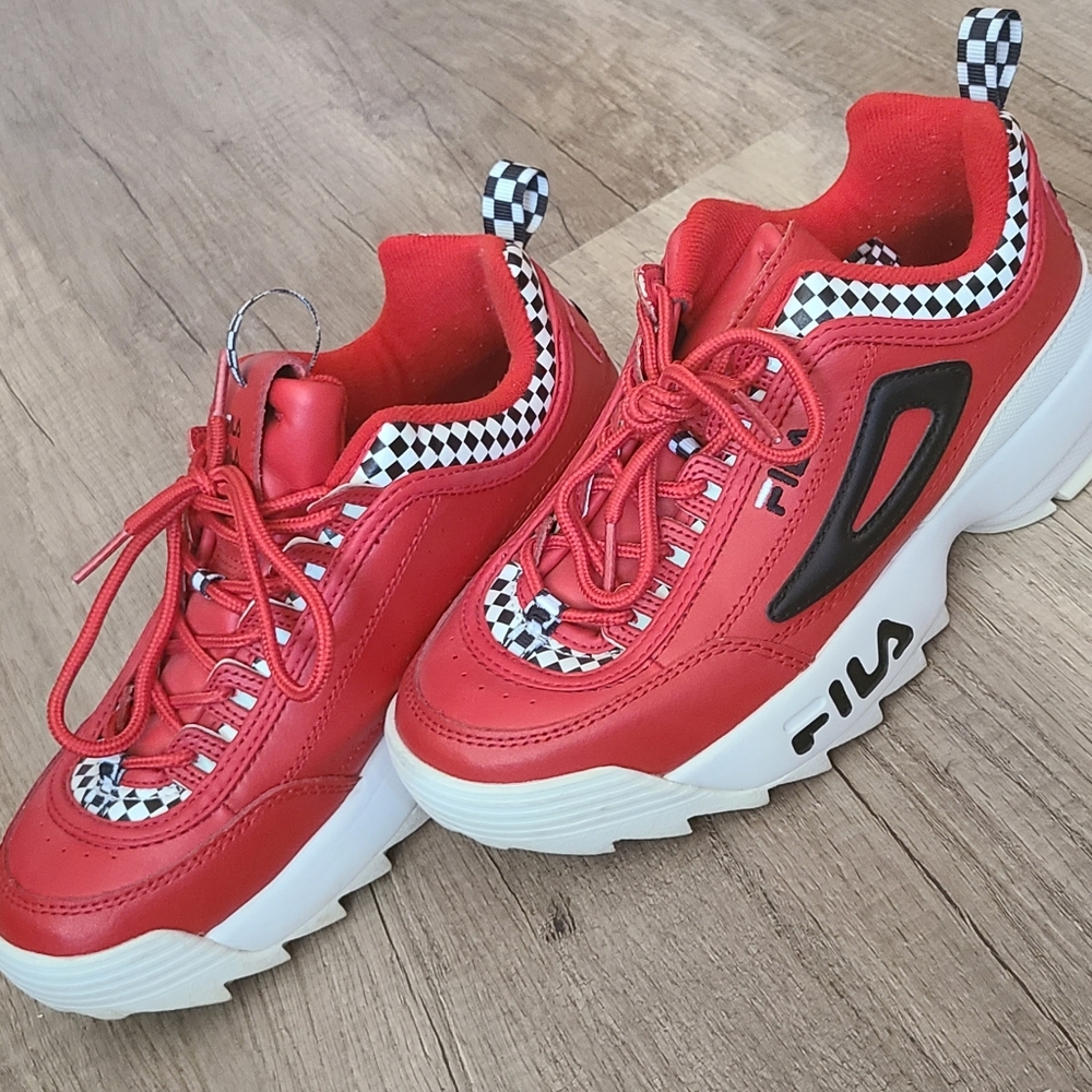 Filas Red Shoe